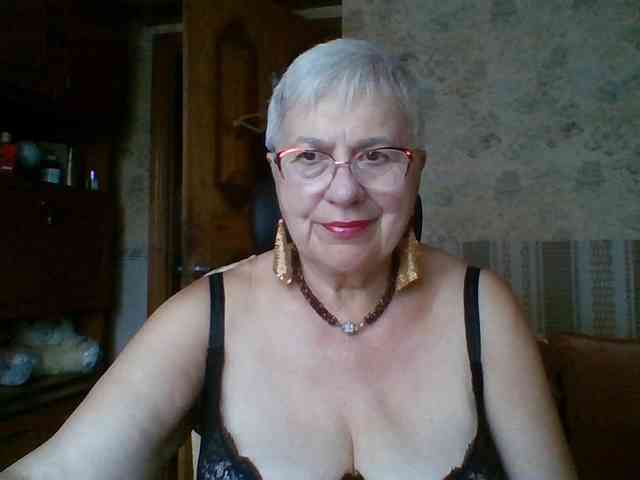 SweetCherry00 webcam