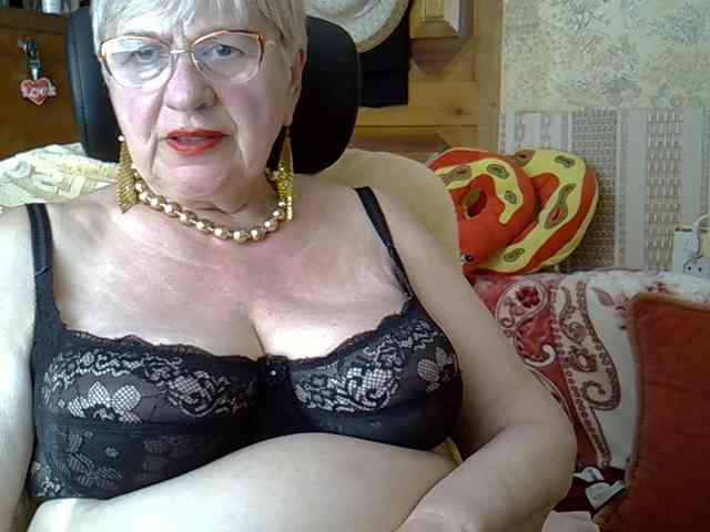 SweetCherry00 webcam