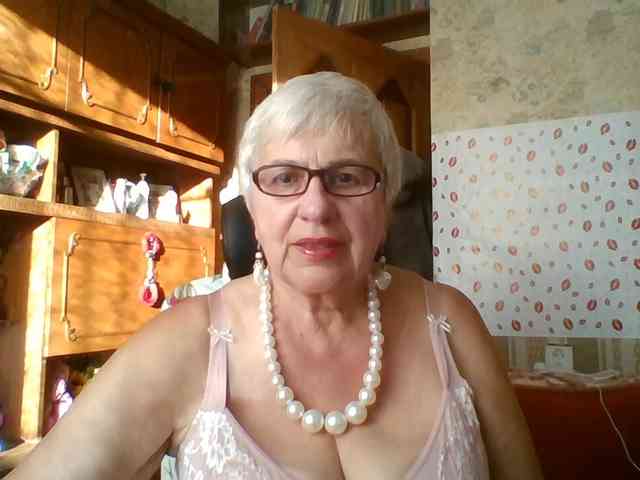 SweetCherry00 webcam