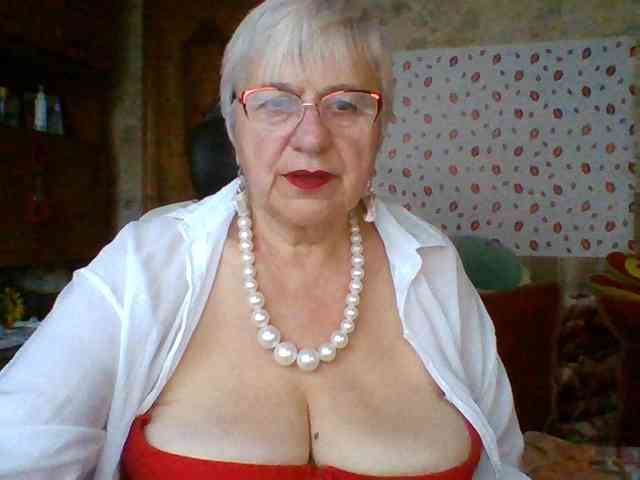 SweetCherry00 webcam