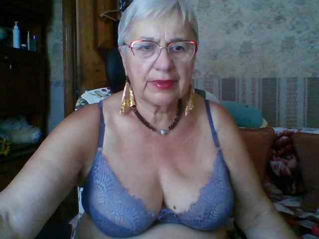 SweetCherry00 webcam