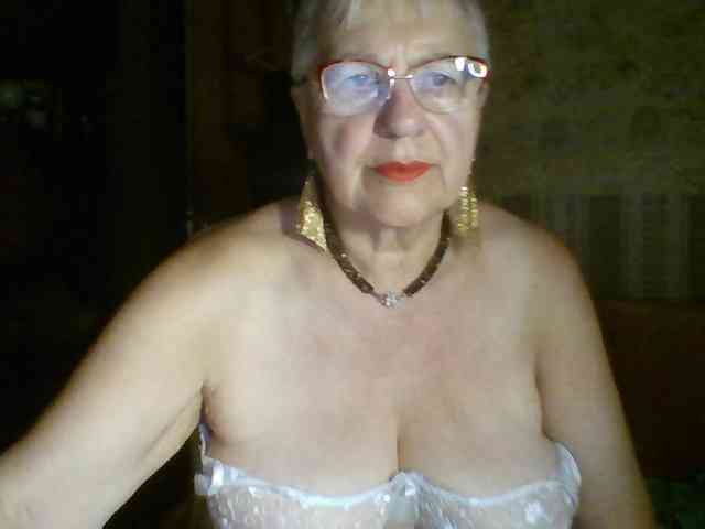 SweetCherry00 webcam