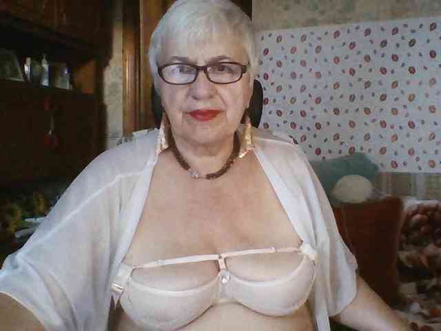 SweetCherry00 webcam