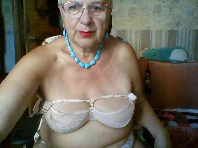 SweetCherry00 webcam