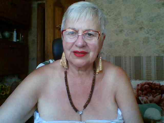 SweetCherry00 webcam