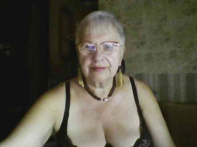 SweetCherry00 webcam