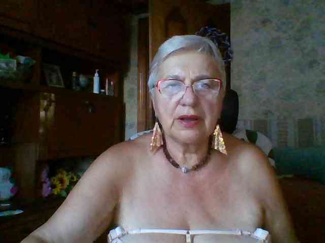 SweetCherry00 webcam