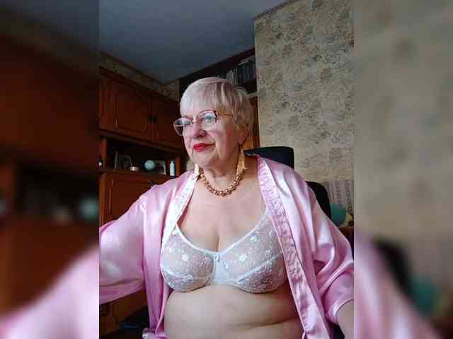 SweetCherry00 webcam