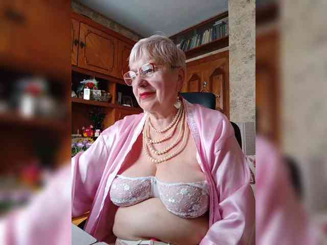 SweetCherry00 webcam