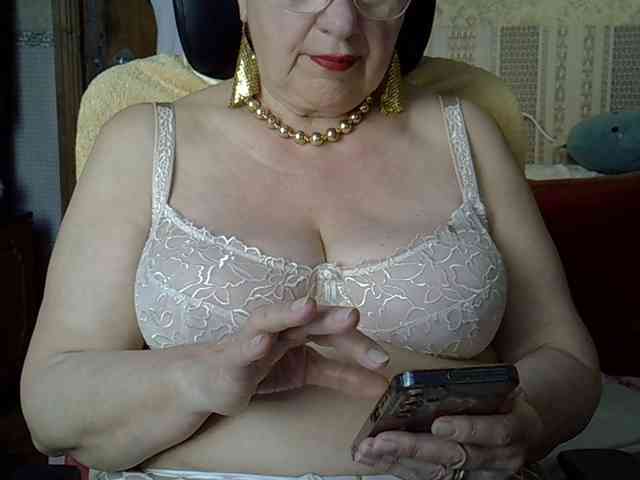 SweetCherry00 webcam