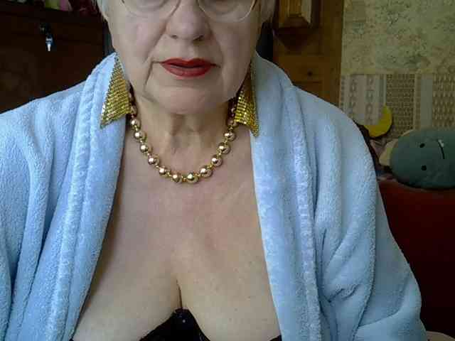 SweetCherry00 webcam