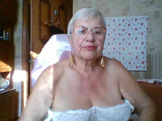 SweetCherry00 webcam