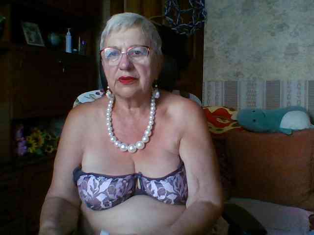 SweetCherry00 webcam