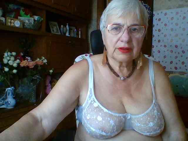 SweetCherry00 webcam