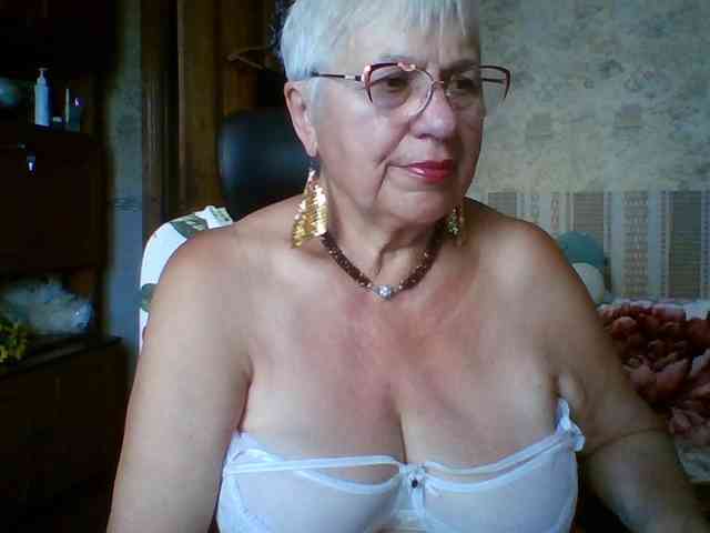 SweetCherry00 webcam