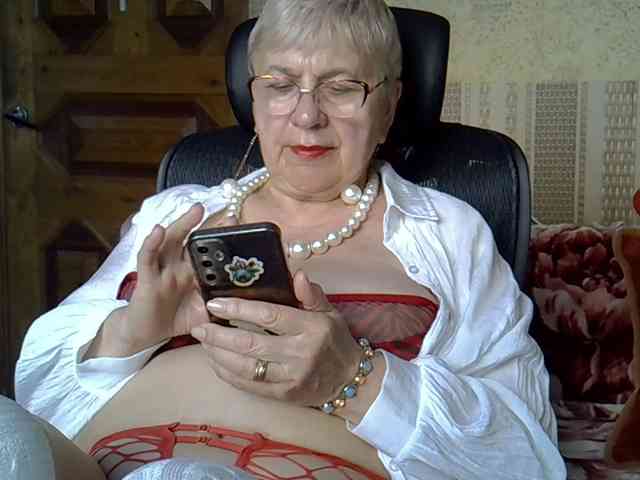SweetCherry00 webcam
