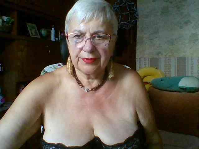 SweetCherry00 webcam