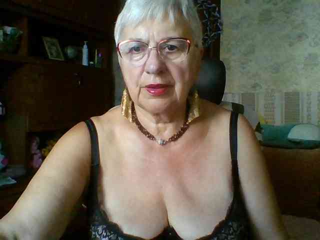 SweetCherry00 webcam