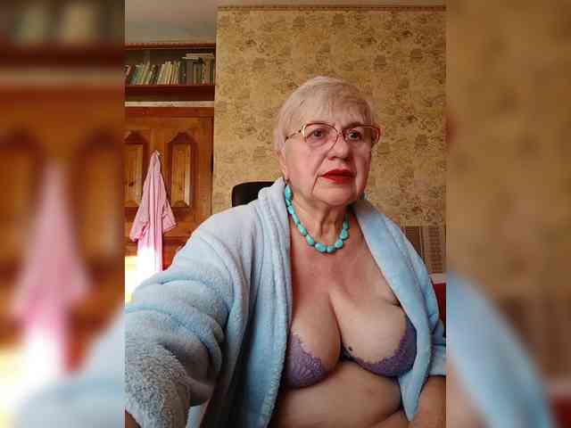 SweetCherry00 webcam