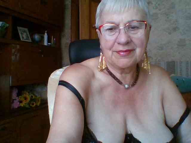 SweetCherry00 webcam