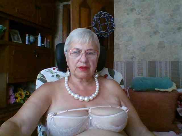 SweetCherry00 webcam