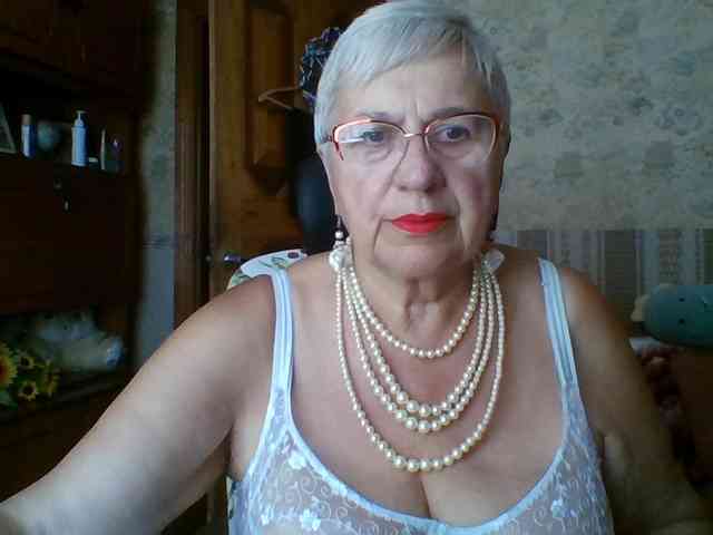 SweetCherry00 webcam