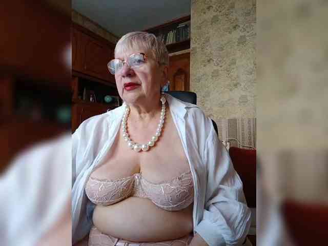 SweetCherry00 webcam