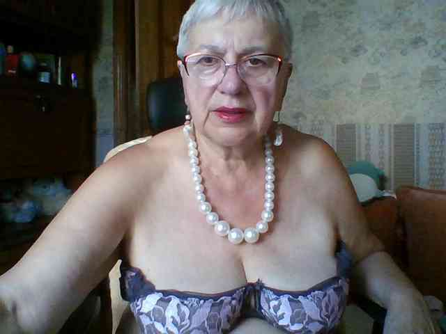 SweetCherry00 webcam
