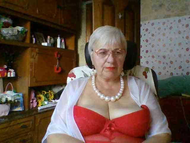 SweetCherry00 webcam