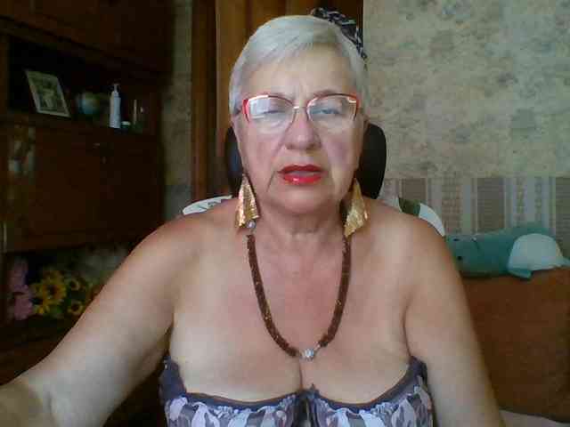 SweetCherry00 webcam