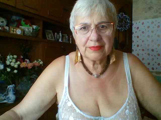 SweetCherry00 webcam