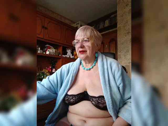 SweetCherry00 webcam