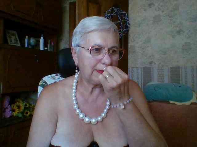 SweetCherry00 webcam