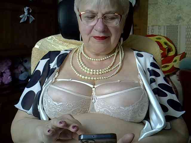 SweetCherry00 webcam