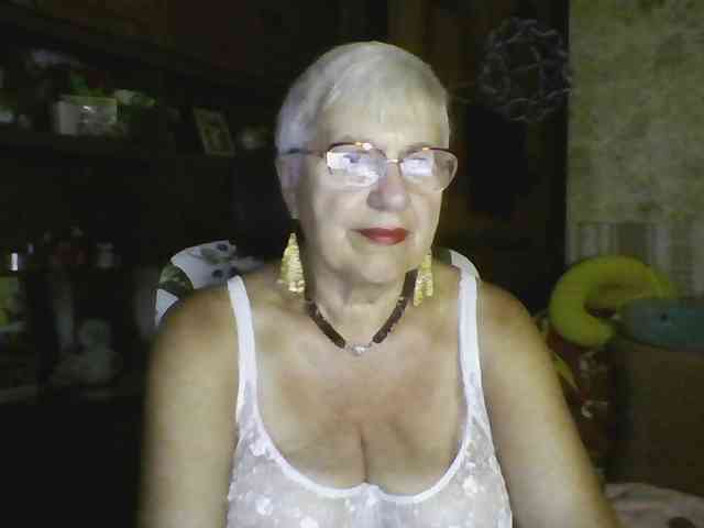 SweetCherry00 webcam
