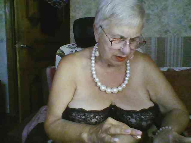 SweetCherry00 webcam