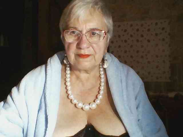SweetCherry00 webcam