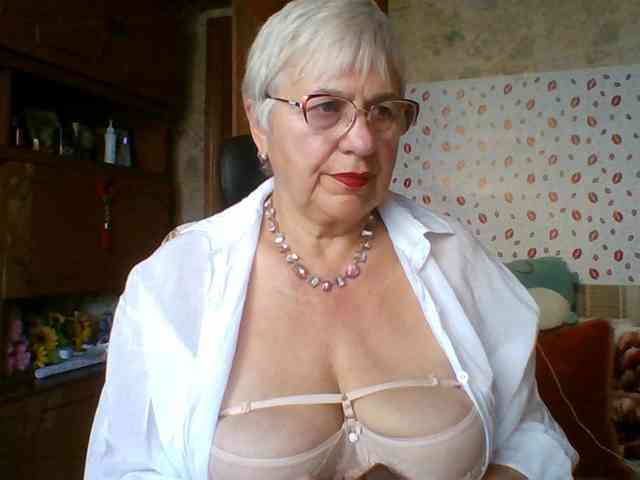 SweetCherry00 webcam