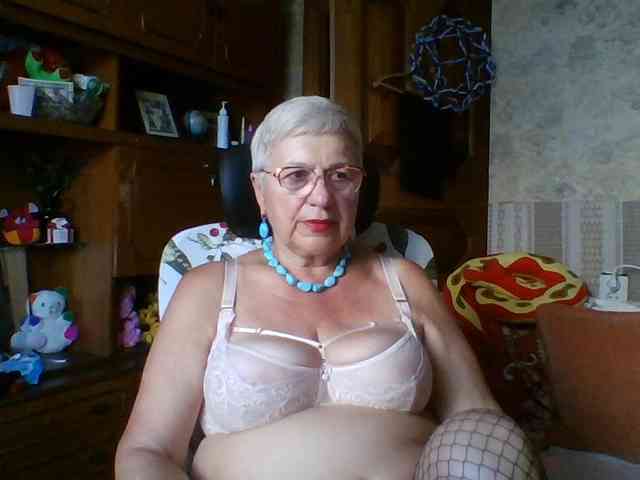 SweetCherry00 webcam