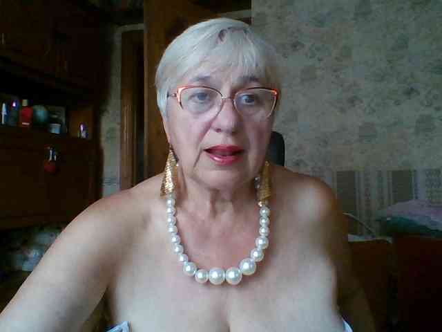 SweetCherry00 webcam