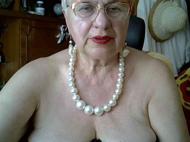 SweetCherry00 webcam