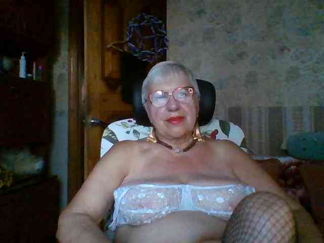 SweetCherry00 webcam