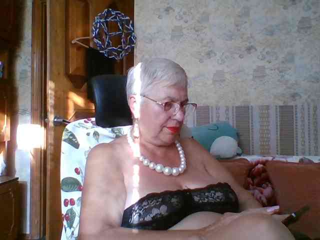 SweetCherry00 webcam