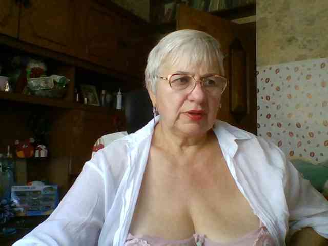 SweetCherry00 webcam