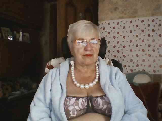 SweetCherry00 webcam