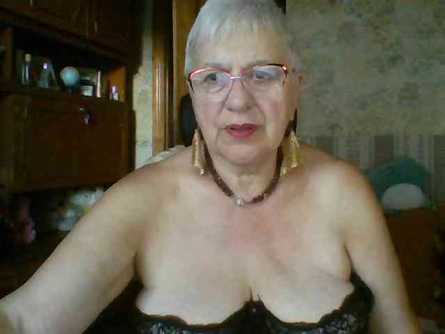 SweetCherry00 webcam
