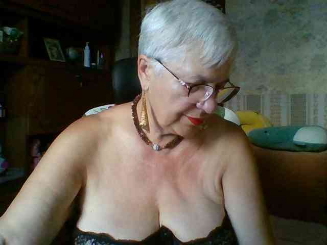 SweetCherry00 webcam