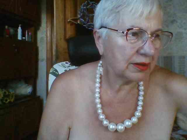 SweetCherry00 webcam