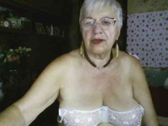 SweetCherry00 webcam