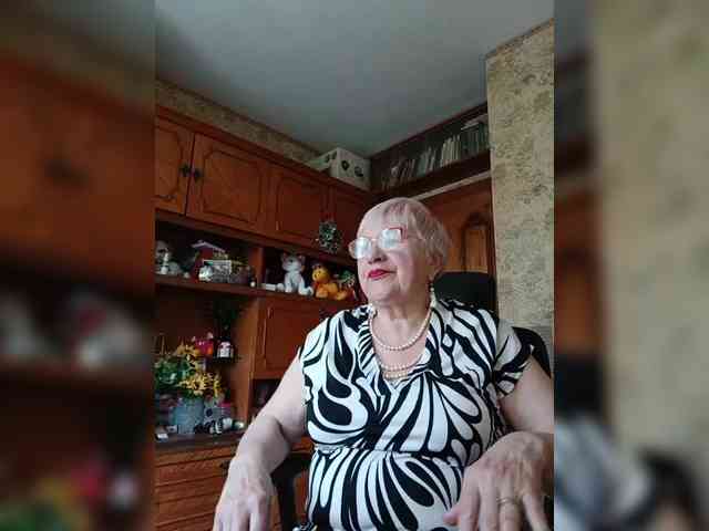 SweetCherry00 webcam